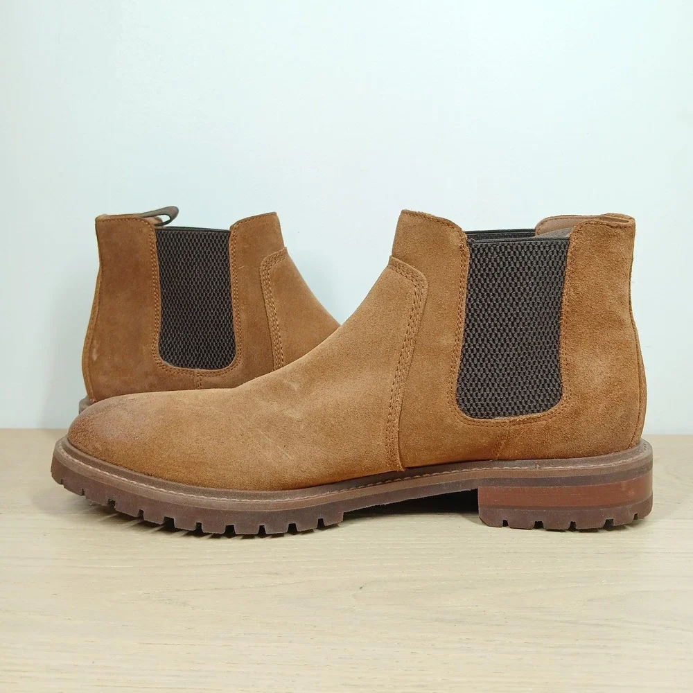 Johnston & Murphy Chelsea Boots Mens 11.5 M Tan Suede Lug Sole Rugged Heritage